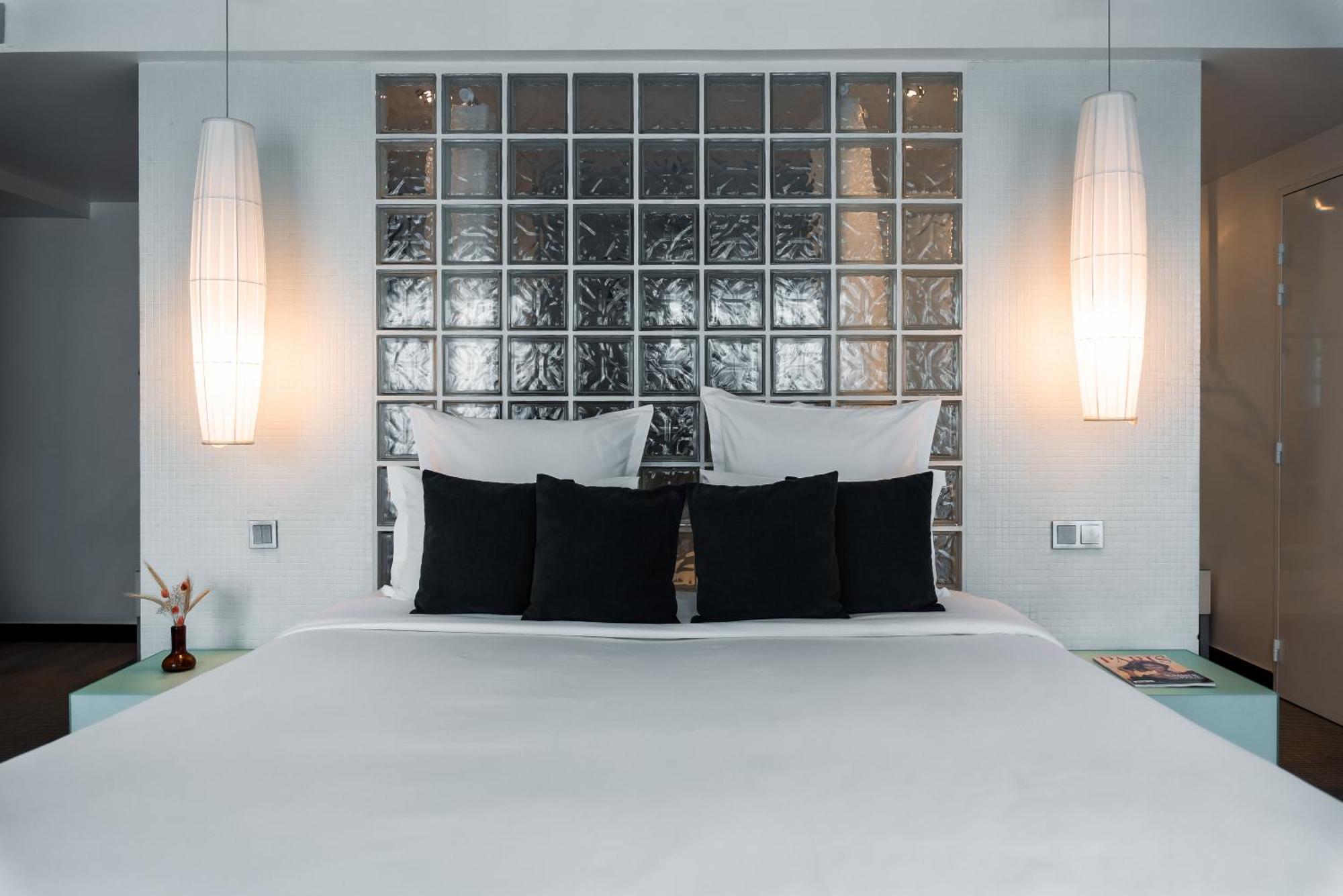 Kube Hotel Париж Екстериор снимка